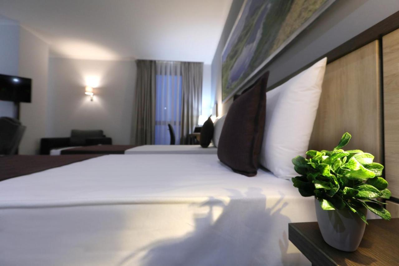 Mercure Tetovo Exterior photo